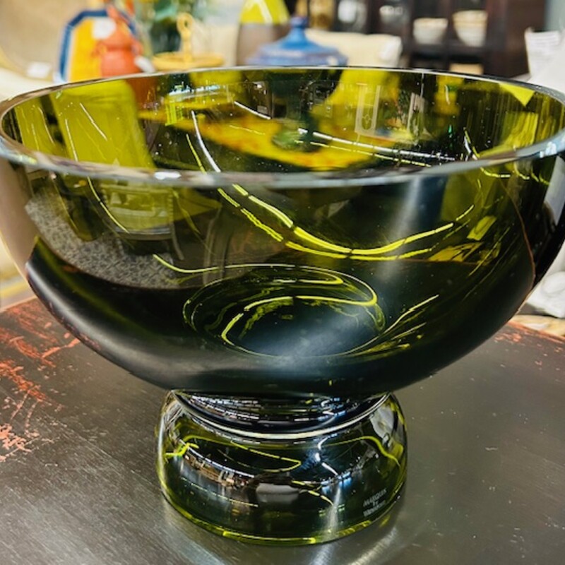 Marquis by Waterford Pedestal Green Glass Bowl
Green
Size: 8 x 5.5H