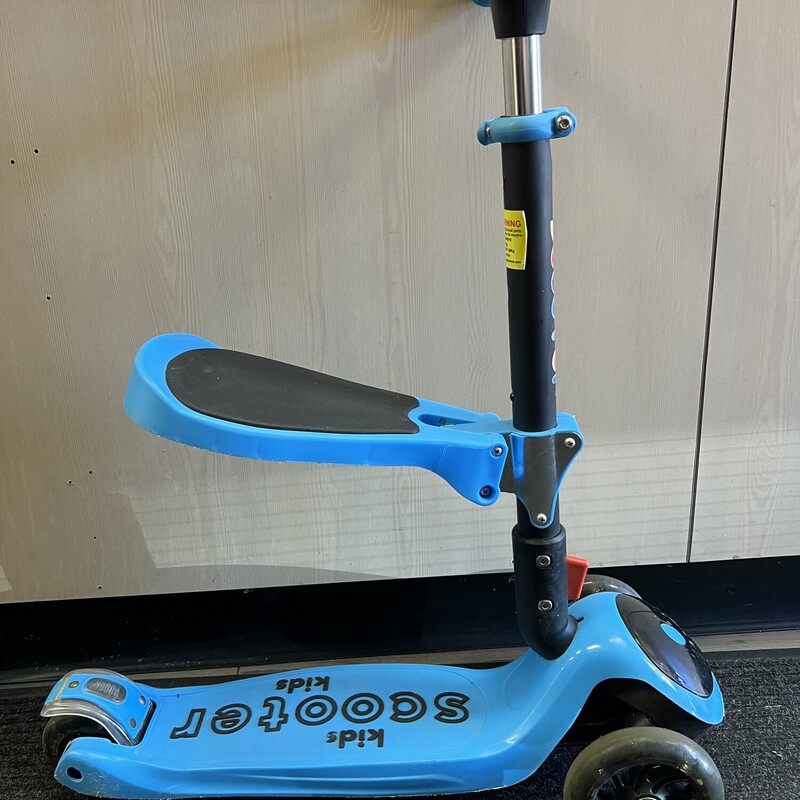 3 Wheeled Scooter With Seat & Adjustable Handle Bar, Blue, Size: 2-7Y