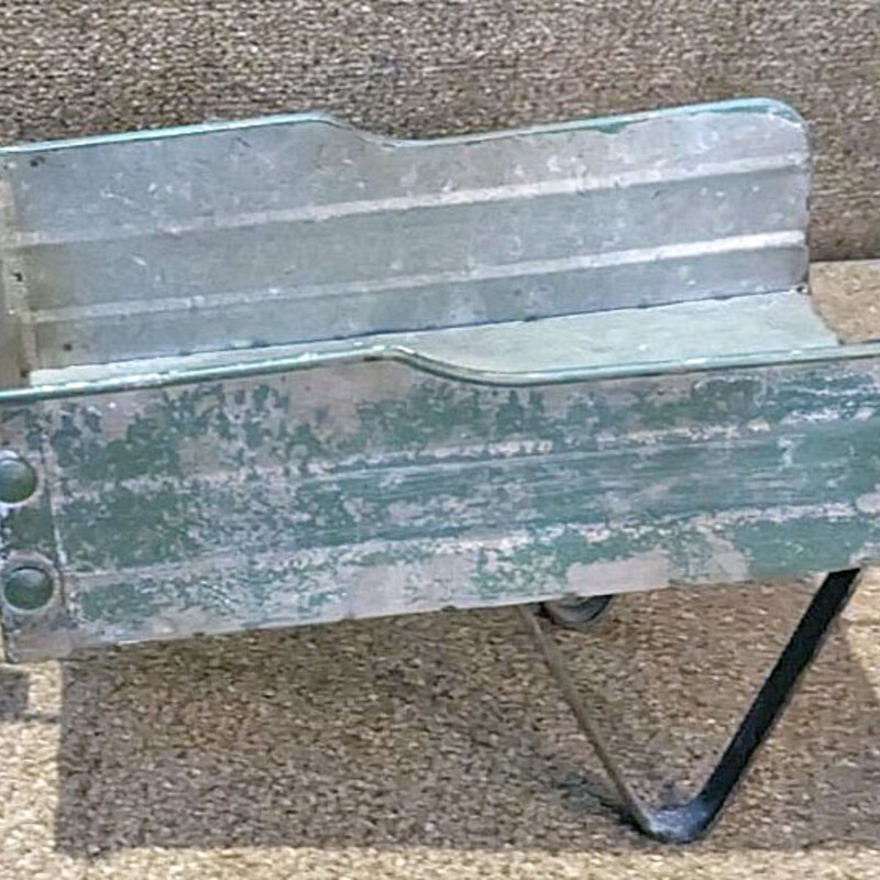 Metal Decor Wheelbarrow

Distressed Green
15 W x 6 H

Cute table piece!