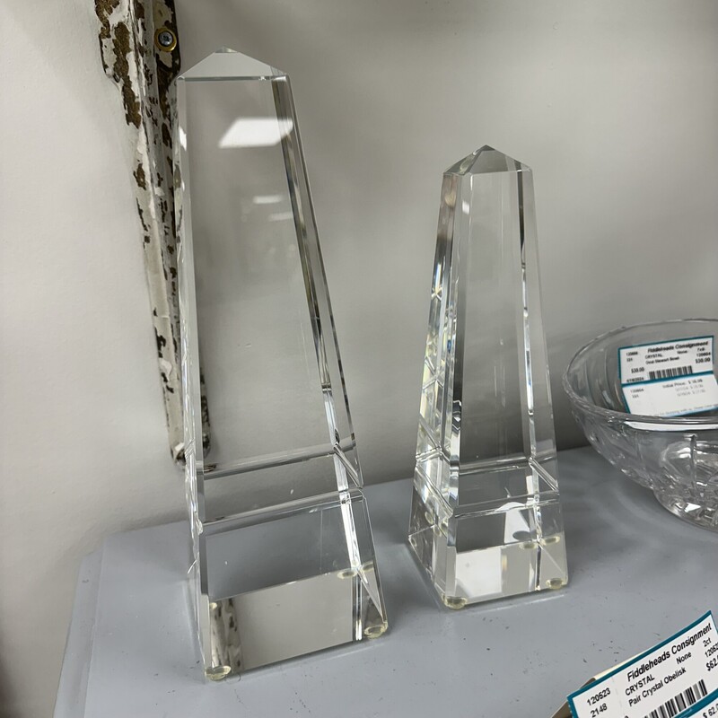Pair Crystal Obelisks, Sold together as a PAIR.<br />
Size: 12 & 10in