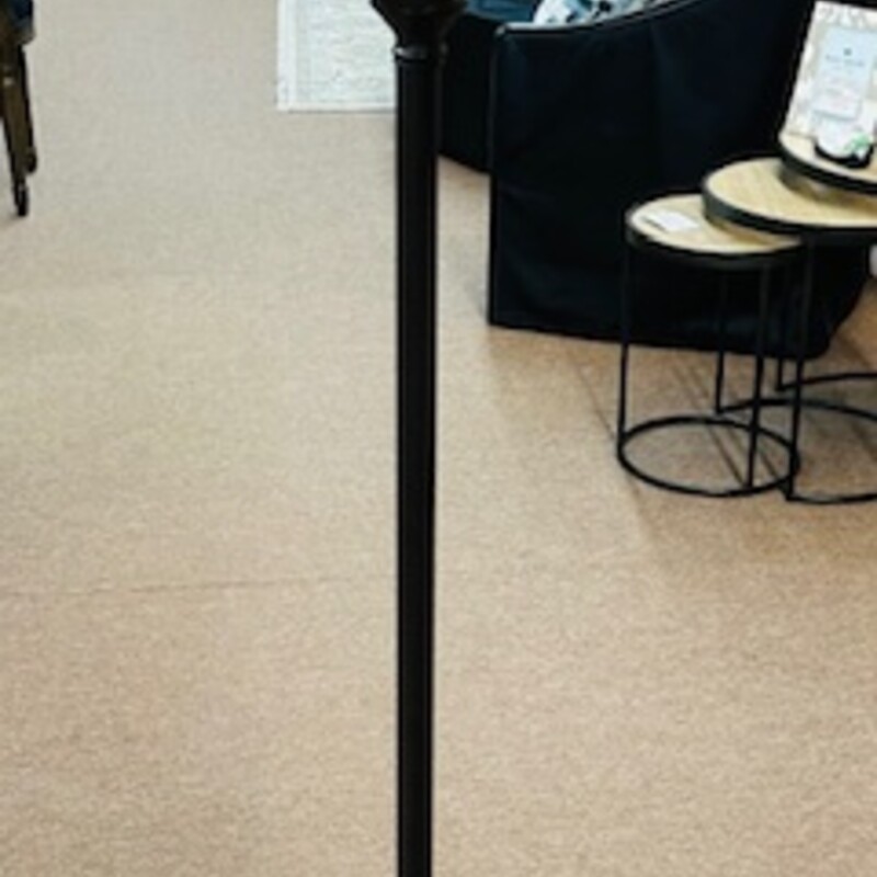 Metal Floor Lamp
Brown Metal with Tan Shade
Size: 15x58H
Matching Floor Lamp Sold Separately