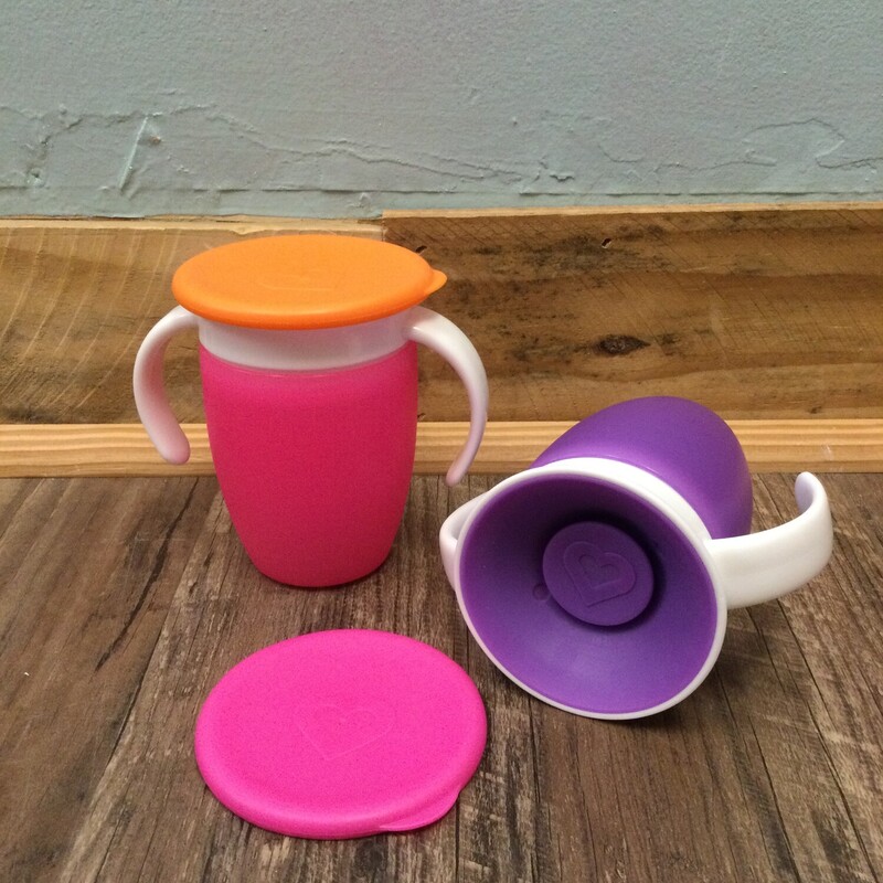 Munchkin 2 Cups/Lids, Purple, Size: Feeding