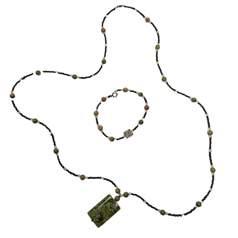 Necklace/bracelet, Blk/grn, Size: None