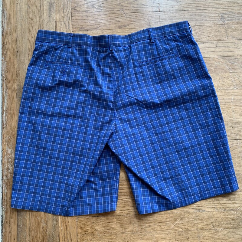Links Edition Golf Shorts, Blue/pla, Size: 44
All Sales Are Final
No Returns
Pick Up In Store
or
Have It Shipped
Thank You For Shopping With Us :-)