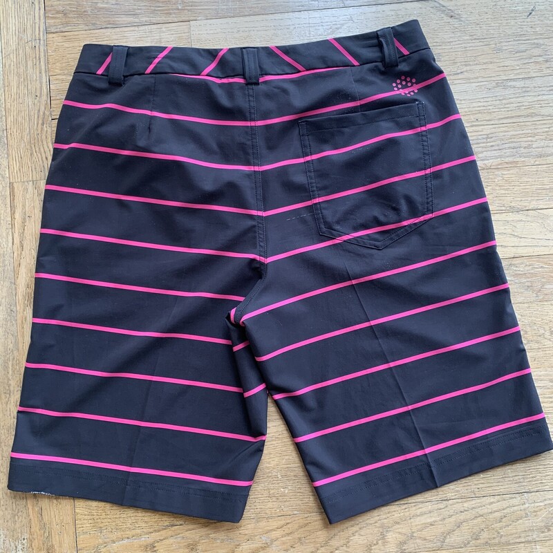 Puma Golf Shorts, Blck Pnk, Size: 34w<br />
All Sales Are Final<br />
No Returns<br />
Pick Up In Store<br />
or<br />
Have It Shipped<br />
Thank You For Shopping With Us :-)