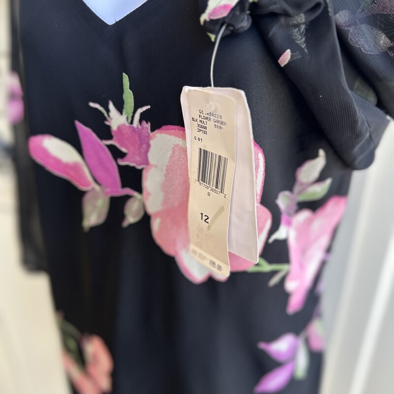 Evan Picone Long Sheer Sleeve NWT Dress, Black  with FLowers, Size: 12
Original Tags $99

All Sale Final No Returns
Pick Up In Store Within 7 days of Purchase
OR
Have It Shipped

Yhanks For Shopping With Us:-)
