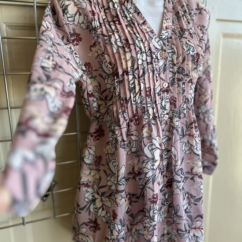 Nwt American Rag Button up 3/4 sleeve , Pink, Size: Xs
New with Tags
all sales final
free in store pickup within 7 days of purchase
shipping available
