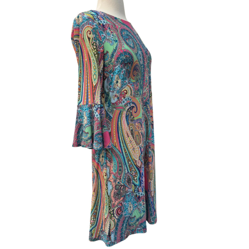 New Tommy Hilfiger Dress<br />
Paisley Pattern<br />
Bell Sleeve<br />
Pink, Lime, Aqua, Black and Yellow<br />
Size: 6