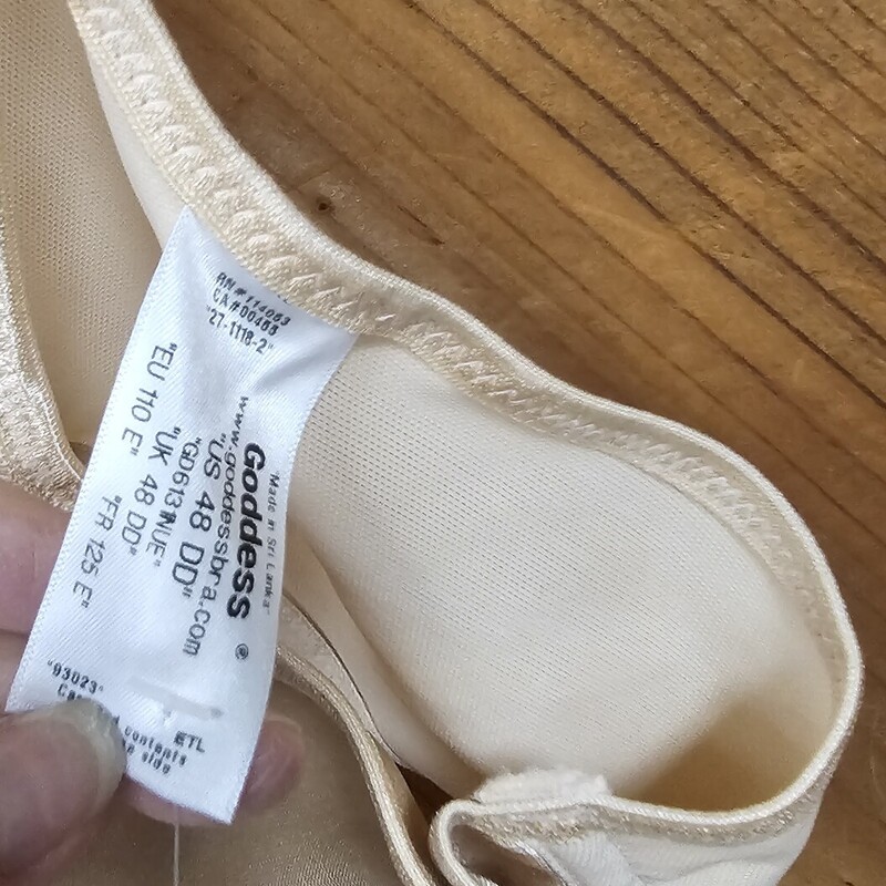 NEW GODDESS BRA, BEIGE, Size: 48DD