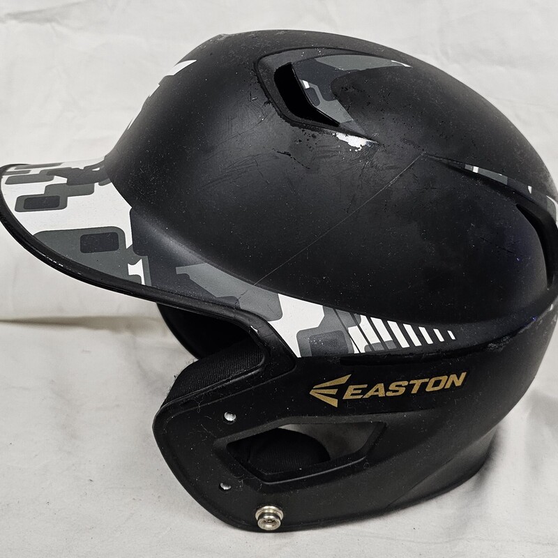 Pre-owned Easton Z5 2 Tone Matte Batting Helmet, Size: Sr (6 7/8 - 7 5/8)