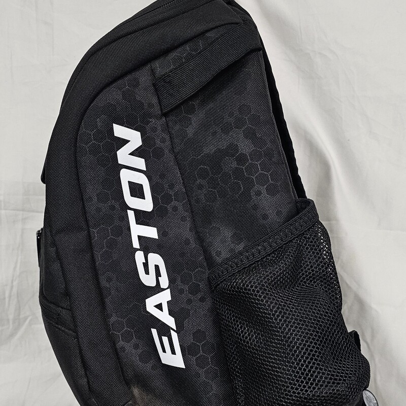 Preowned Easton Game Ready Elite Youth Backpack,  Black