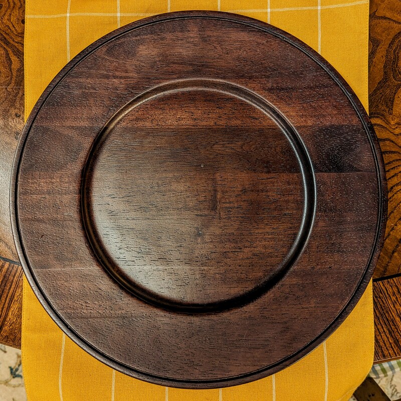 William Sonoma Dark Wood Round Charger
Brown
Size: 14.5 x 14.5