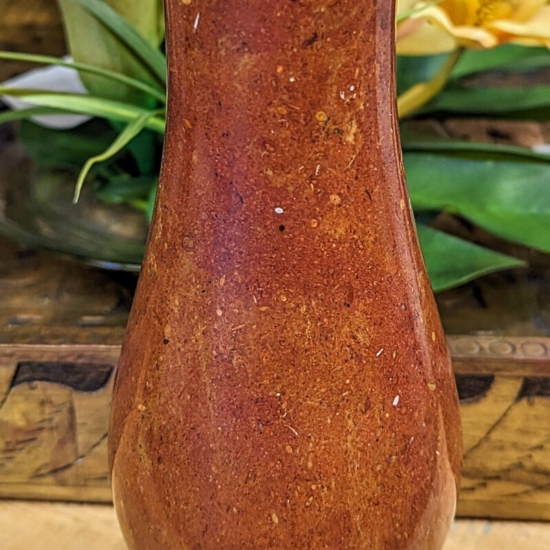 Marble Curved Vase
Organge Brown
Size: 3.5 x 10H