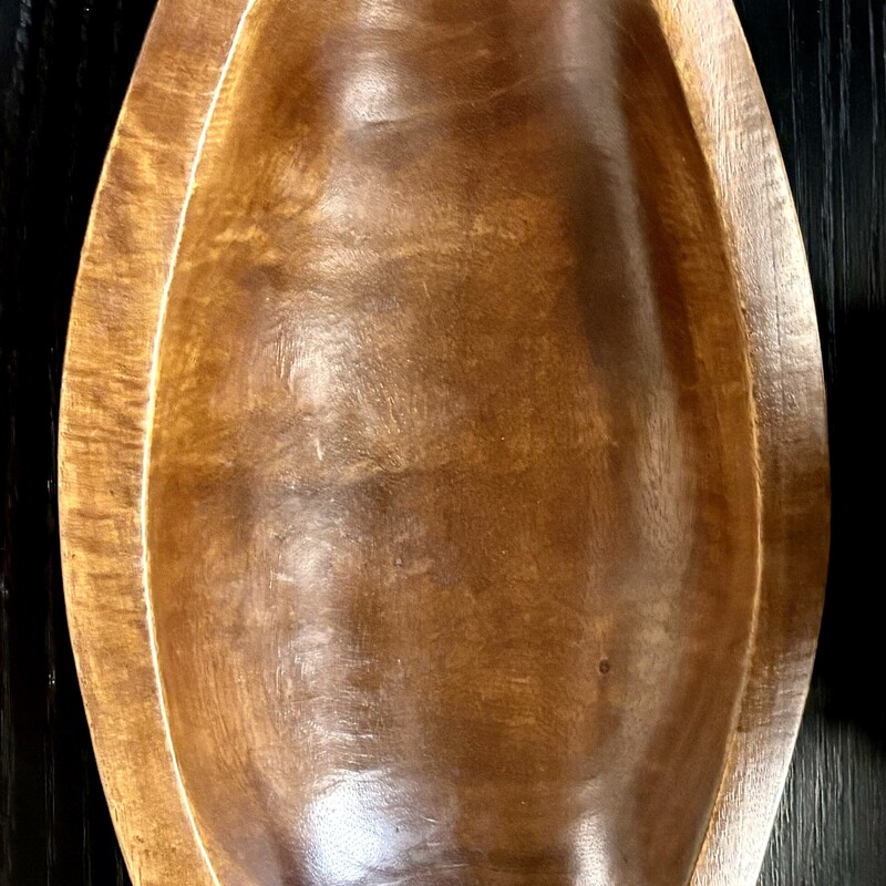 Wood Oblong Pointed Bowl
Brown
Size: 24Wx9D