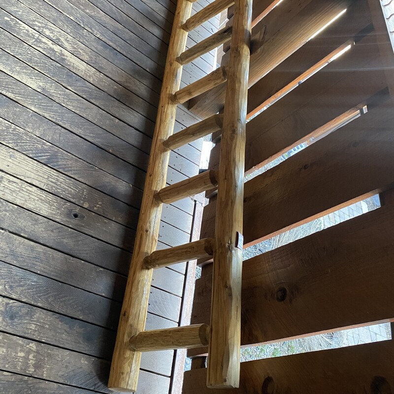 Lodge Pole Pine Ladder<br />
<br />
Size: 102Lx22W