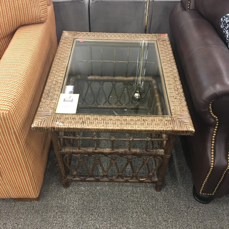 Glass/wicker End Table