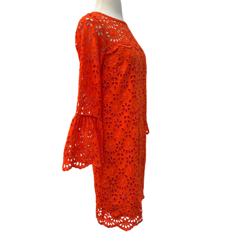 J Crew Eyelet Dress
Lined with Bell Sleeves
Cotton Blend
Color: Geranium
Size: 2