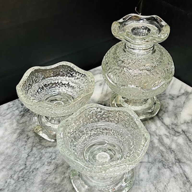 2 Piece Anchor Hocking Stax Stackable Candleholder
Clear
Size: 4 x 5.5H
Each set of 2 sold separately