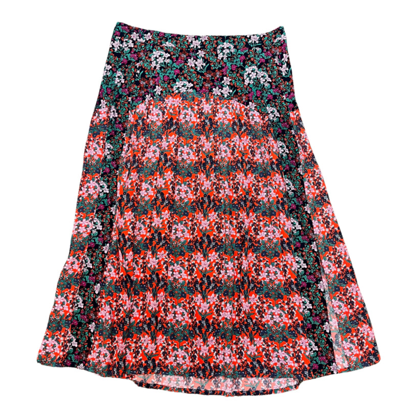 New Joules Elle MaxiSkirt
Red Floral Pattern
Colors: Red, Pink, Green, Midnight, Sky Blue
Size: 14
Retails for $84.95