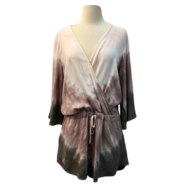 NWOT River&Sky Jumper<br />
Tie Dye Pattern<br />
Pink, Olive and Cream<br />
Size: XS