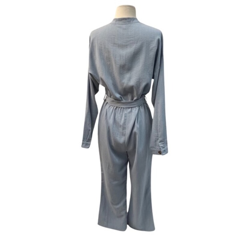 NWOT Hyfve Longsleeve Jumpsuit
Tie Waist
Color: Chambray
Size: Small
Also Available in Khaki, Black and Olive!