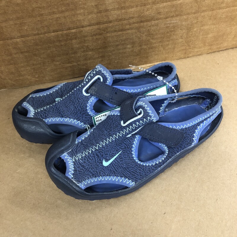 Nike, Size: 10, Item: Sandals