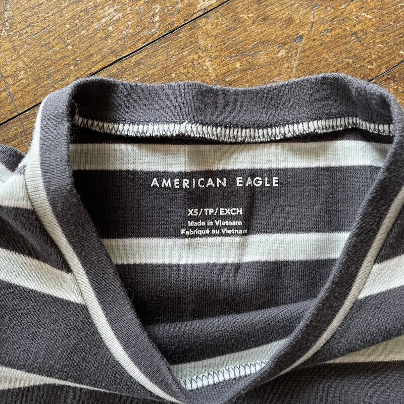 AmericEagleStripedTee, Gray, Size: XSmall

All sales are final! Get your purchase shipped or pick it up in stare within 7 days after purchase. Thanks for shopping with us!