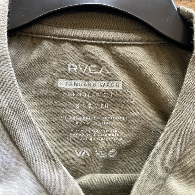 RVCA Peace Sign Tshirt, Green, Size: Small
All sales are final! Get your purchase shipped or pick it up in stare within 7 days after purchase. Thanks for shopping with us!