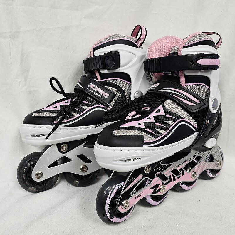 2pm Sports Cytia Adjustable Inline Skates with Light Up Wheels, Youth Sizes: Y9-Y12. Pre-owned in Great Shape!