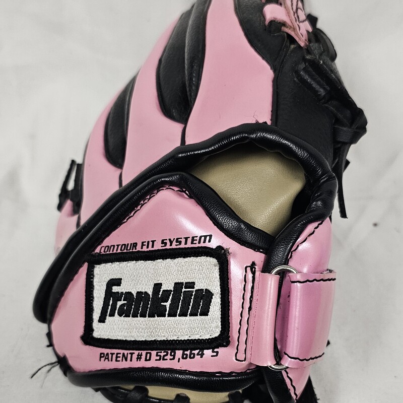 Like New Franklin Ready To Play Series T-Ball Glove, Pink,  Right Hand Throw, Size: 9.5in
