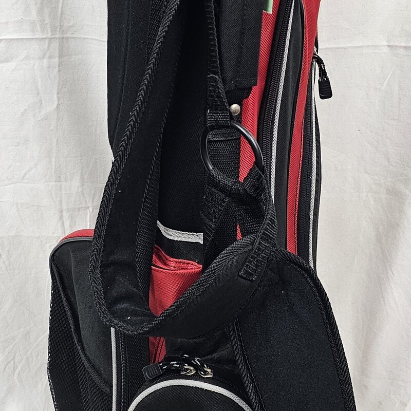 Confidense Golf Stand Bag, Red, Size: Lightweight. Pre-owned