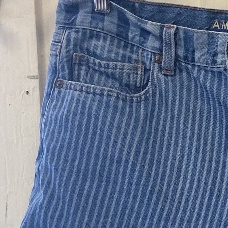 Denim Striped Shorts<br />
Blue<br />
Size: 12
