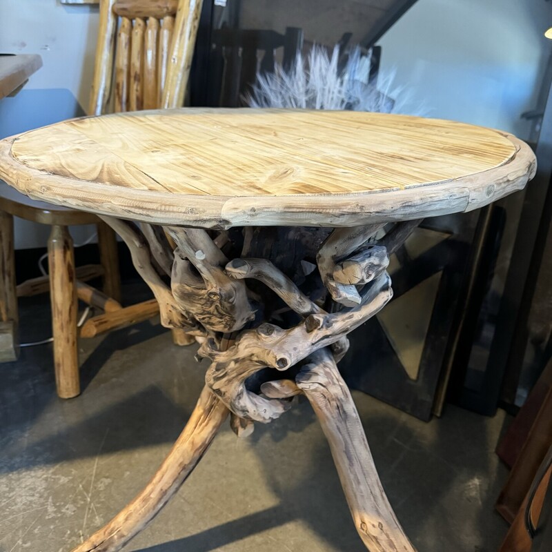 Driftwood Side Table

Size: 27Wx27H