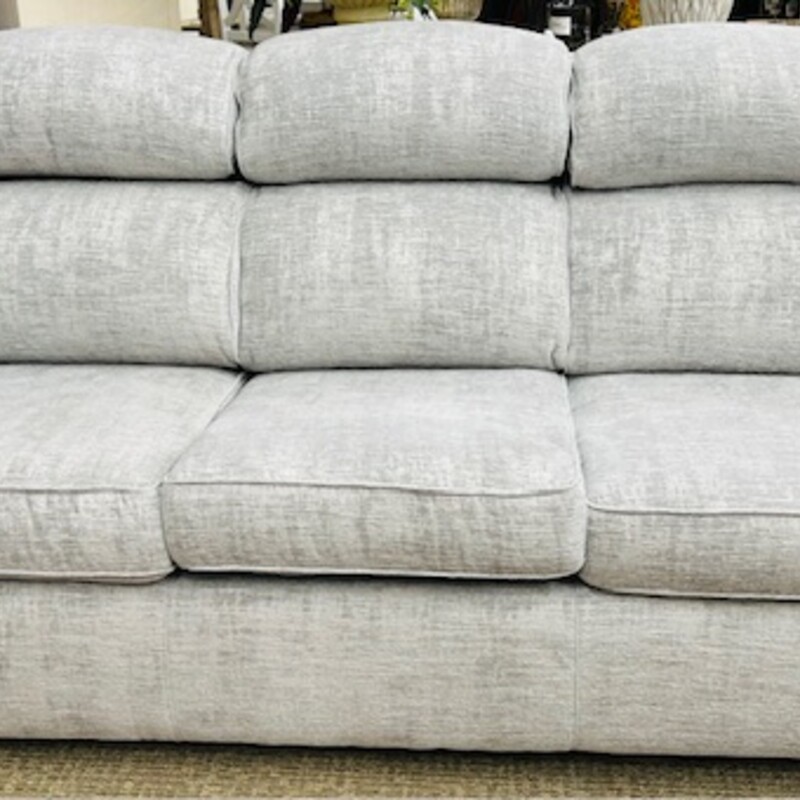 Bradington Young Fabric Nailhead Sofa
Gray Size: 83 x 36 x 36H
Velco back cushions