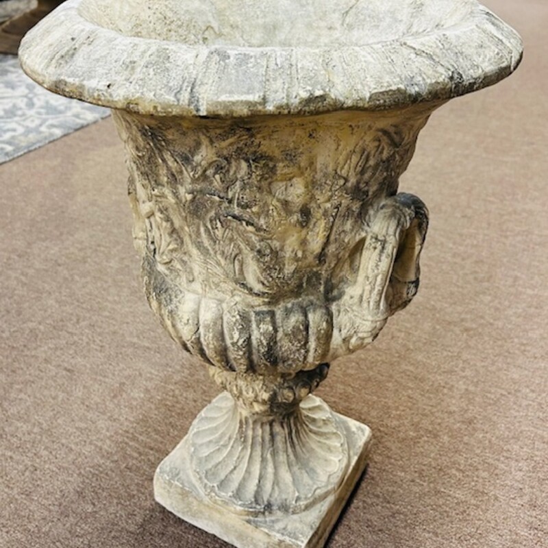 French Stone Urn
Distressed Taupe Cream Stone
Size: 16x24H
