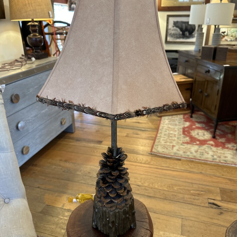 Pinecone Lamps, Set Of 2

Size: 26Hx19W