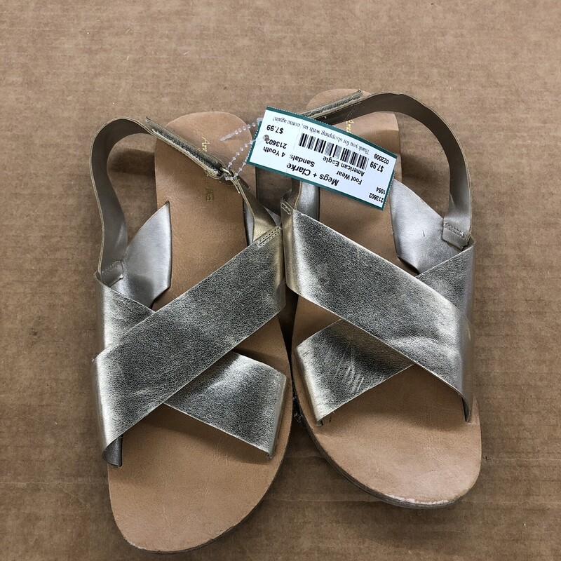 American Eagle, Size: 4 Youth, Item: Sandals