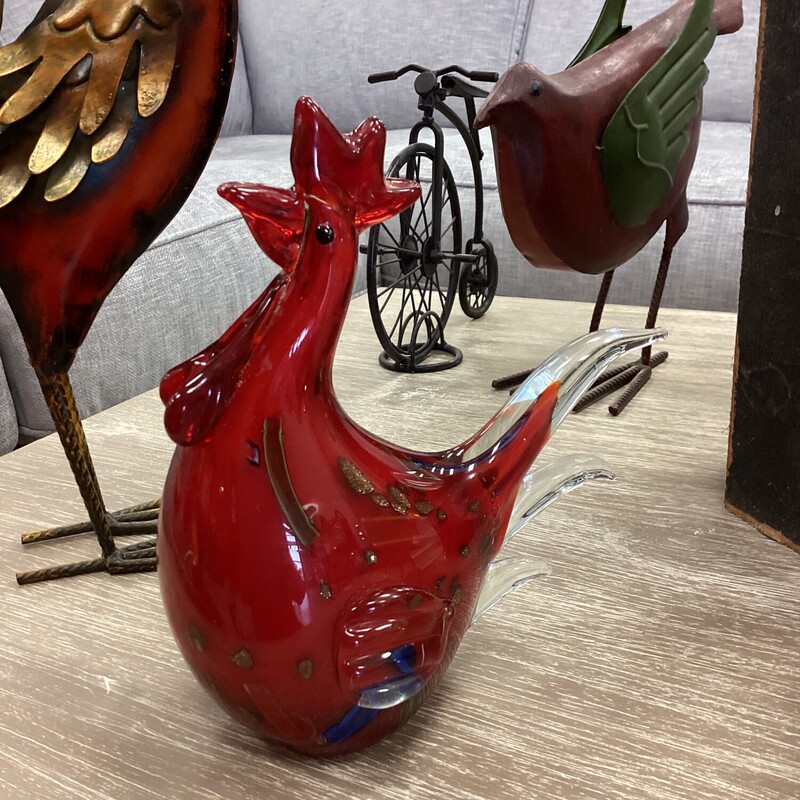 Glass Chicken, Red, Red
7 in w x 8 in t