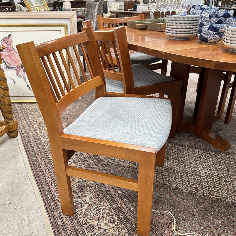 Charles Webb Dining Table Set, Cherry Wood. includes the 48in round table, two 12in leaves, and six chairs. Sold as a SET.