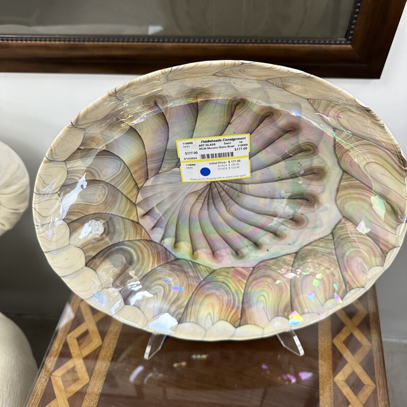 Mid Century Modern Murano Glass Bowl, Swirl
Size: 16in