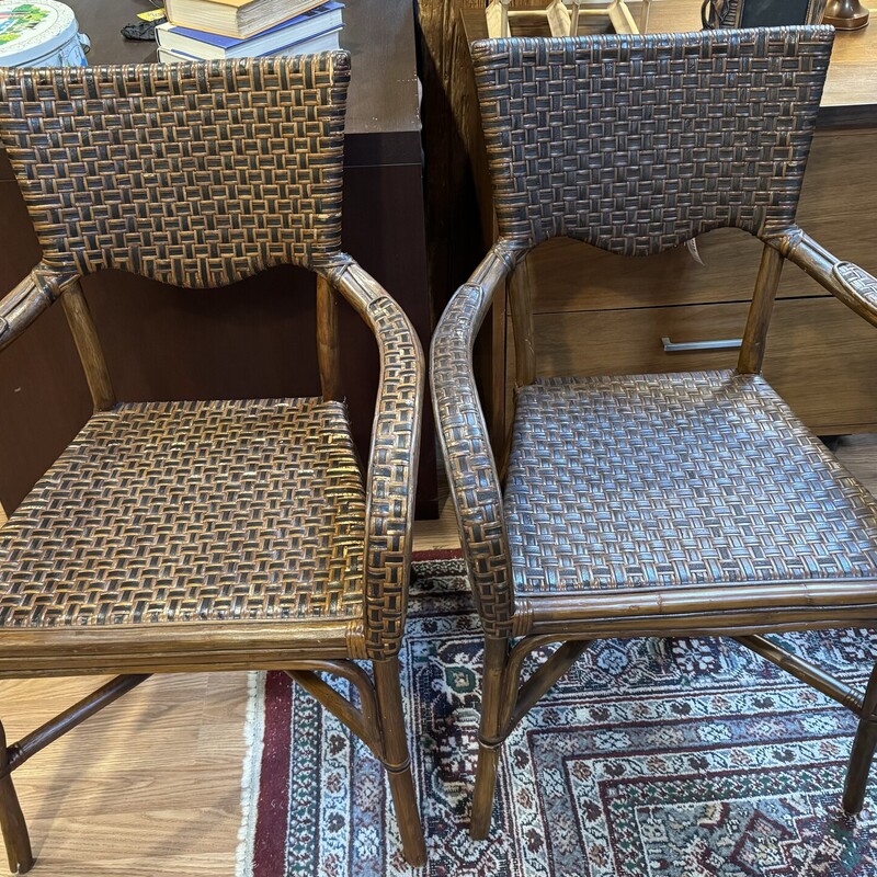 Rattan Patio Set W/4 Chairs<br />
 42 X 30