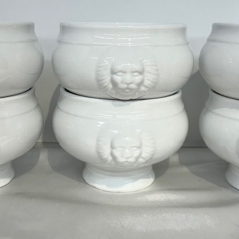 Set of 6 Sur La Table Lion Bowls
White Size: 5.5 x 3.5H