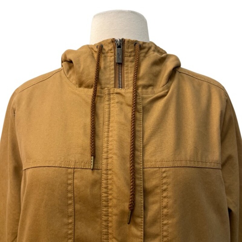 Toad&Co Tangerine Falls Jacket<br />
Hooded with Flannel Lining<br />
Zippered Pockets<br />
Organic Cotton<br />
Color: Camel<br />
Size: Large