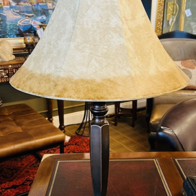 Faux Leather Shade Lamp
Cream Tan Brown
Size: 15x24H