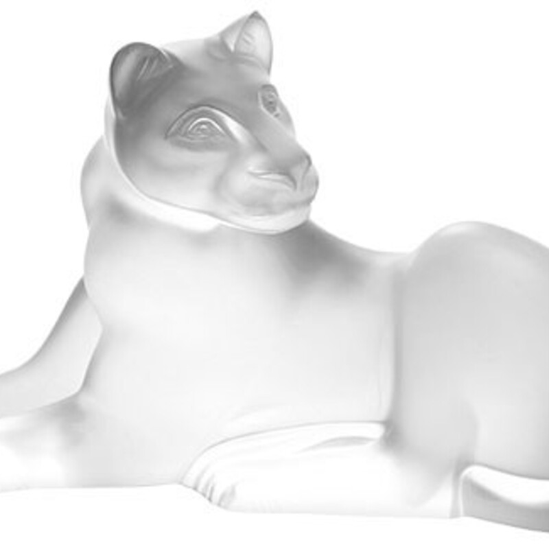 Lalique Crystal Lioness
Frosted Clear
Size: 9.5 x 4.5 x 5H