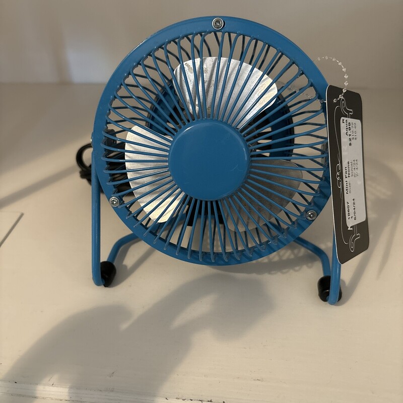 Mini Fan
Aqua