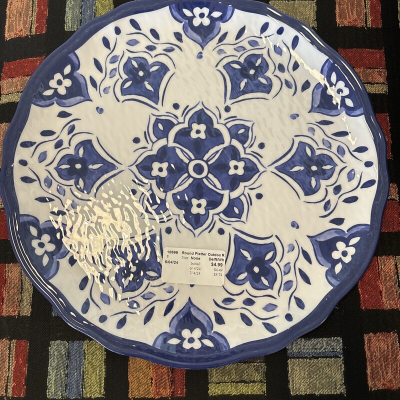 Round Platter Outdoor Dishware
Delft Blue & White