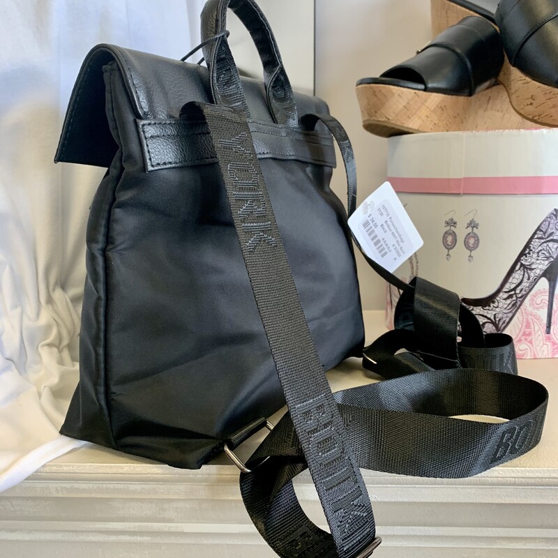 Botkier NWT Mini Backpack,<br />
Colour: Black,<br />
Size: 9.5x9.5x4