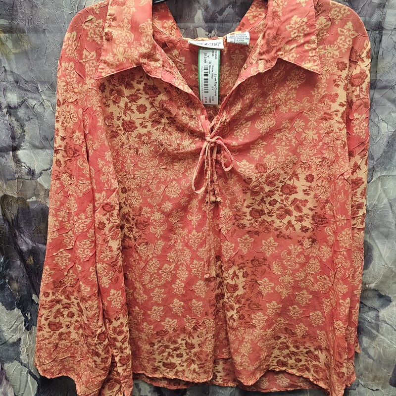 Beautiful summer blouse in yellow and peachy orange.