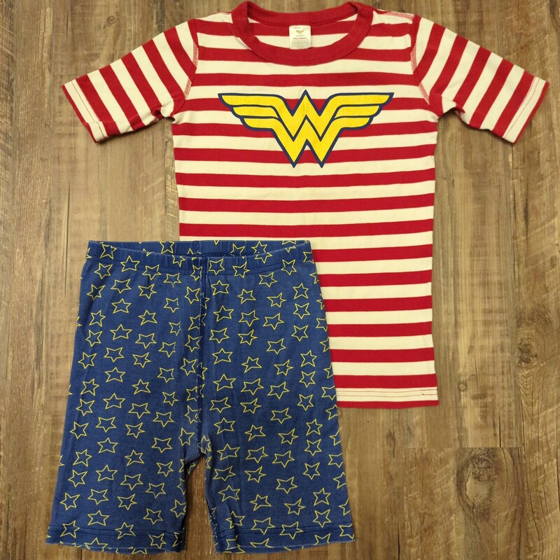 Hanna A Wonder Woman ASIS, Red, Size: Youth L

subtle stain on front